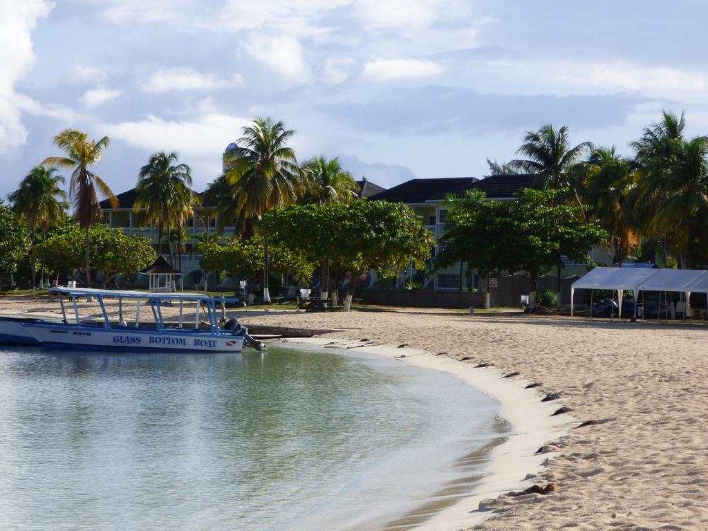 Beach Studio 4 Ocho Rios Ruang foto